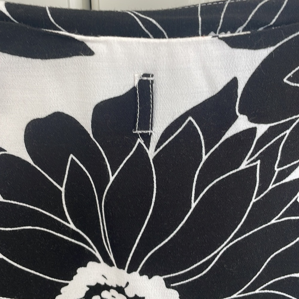 Ann Taylor LOFT floral skirt 6 - Picture 5 of 7